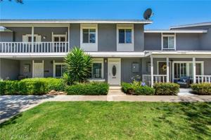 featured image of 2407 Richmond Way