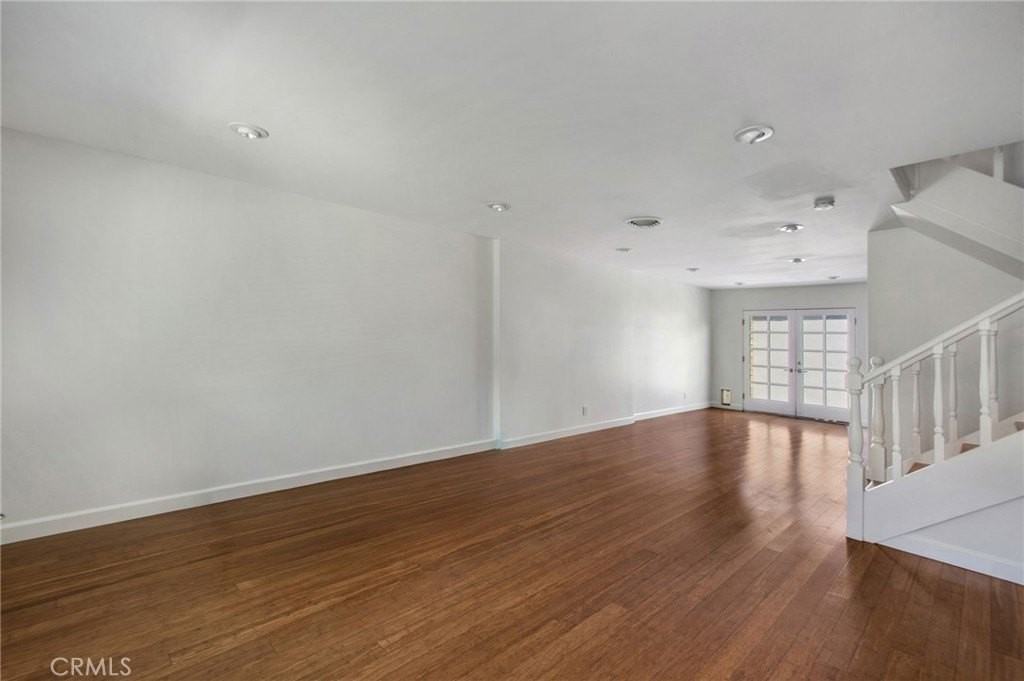 2407 Richmond Way - Photo 4 of 19