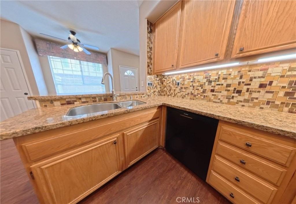 29 Sentinel Pl - Photo 6 of 12