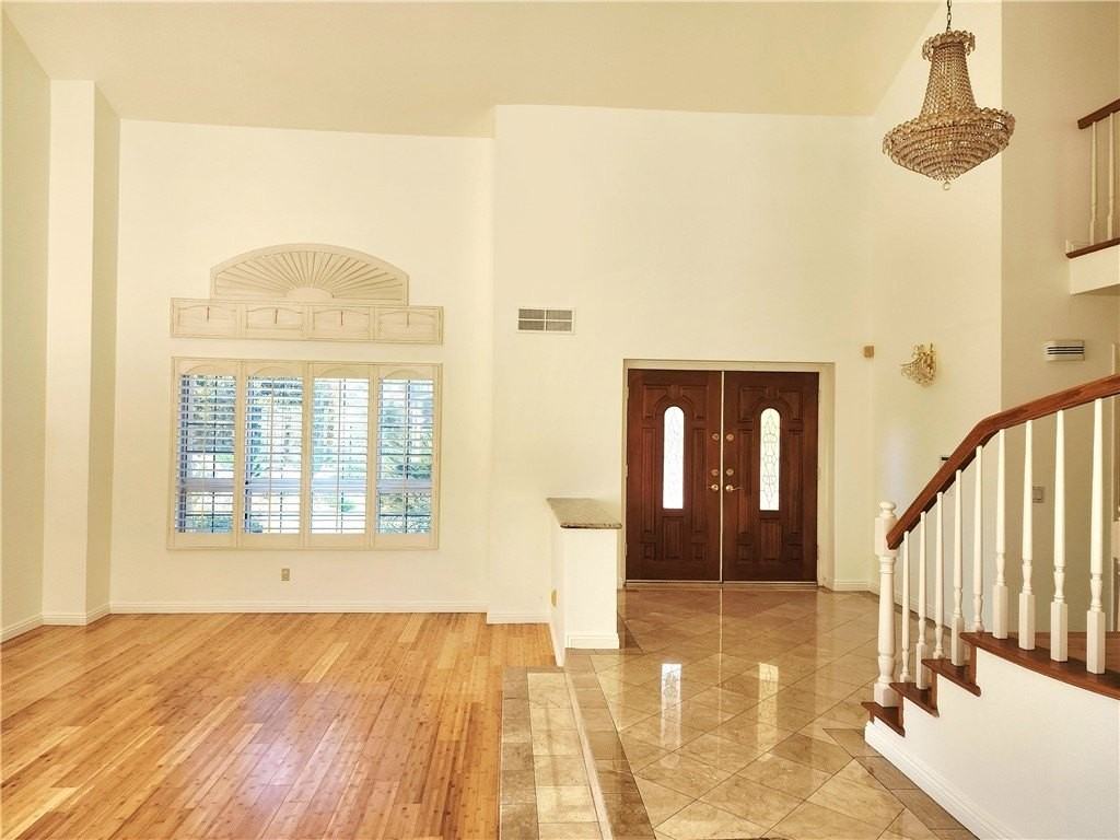 227 Calle Concordia - Photo 3 of 33