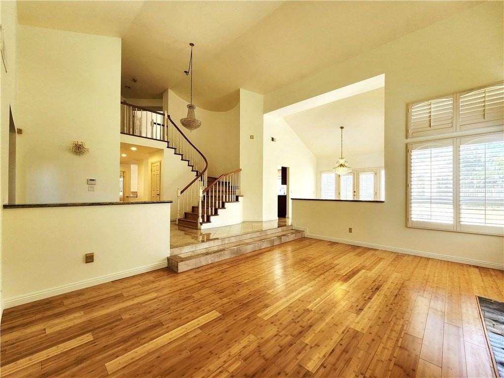 227 Calle Concordia - Photo 5 of 33