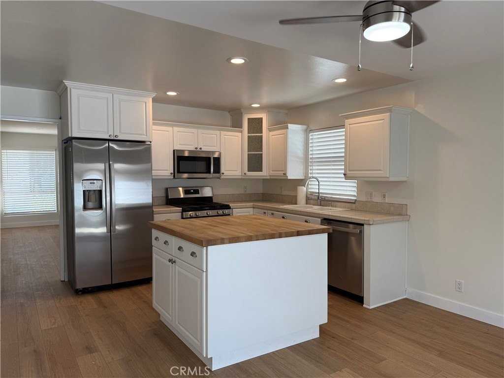 1117 Canterford Cir - Photo 2 of 6