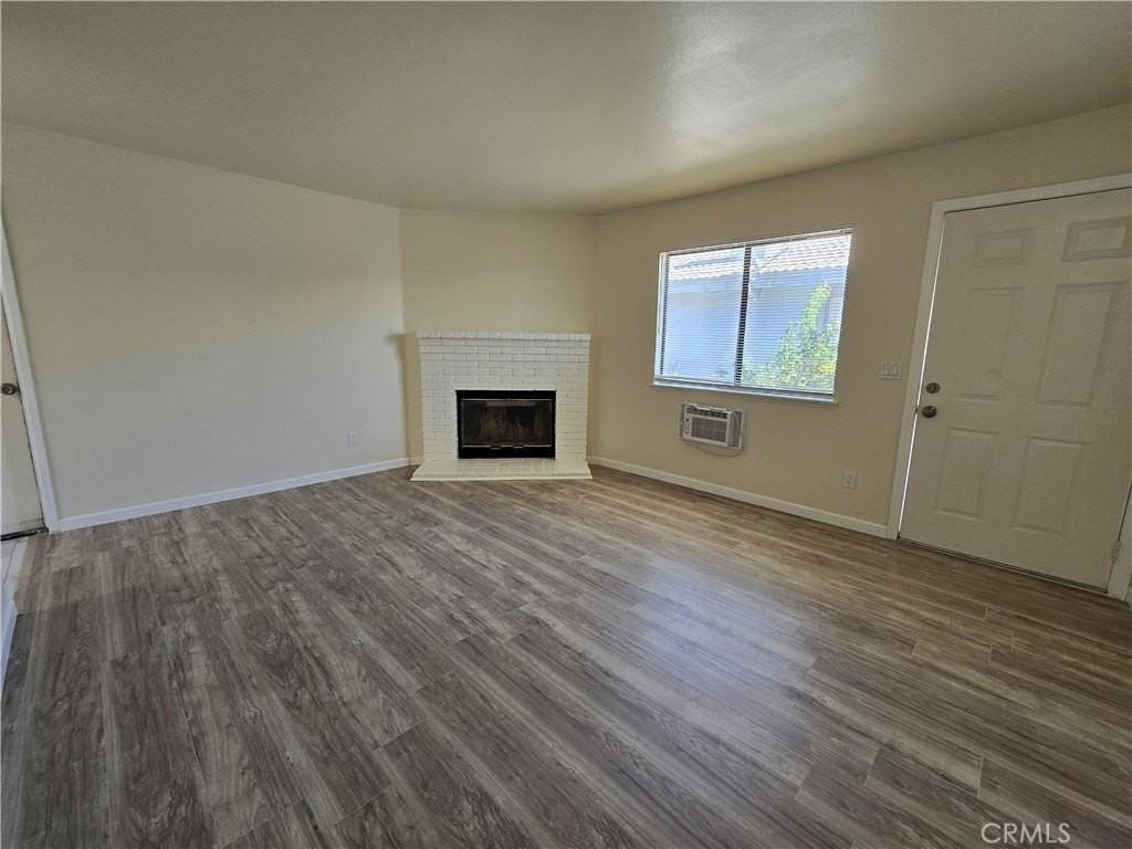 9649 N Loop Blvd - Photo 7 of 12
