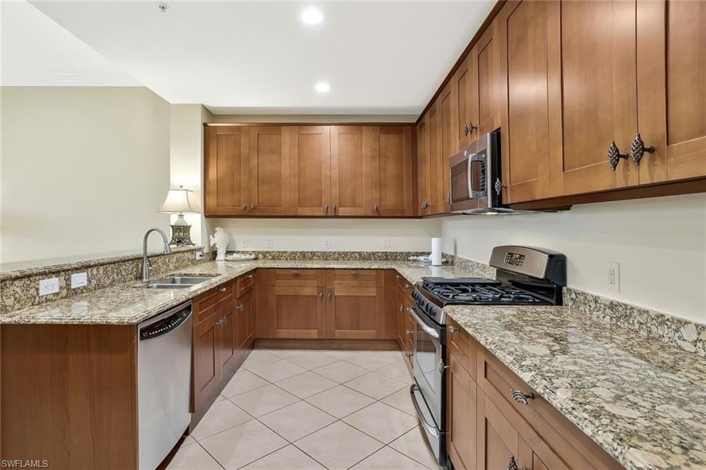 9209 Museo Cir #102 - Photo 3 of 18