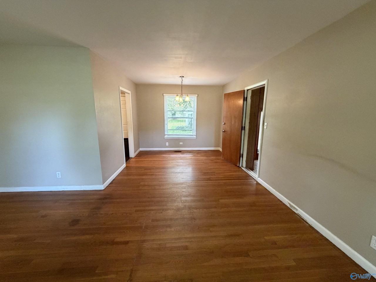 2116 Gilbreath Rd Nw - Photo 3 of 10