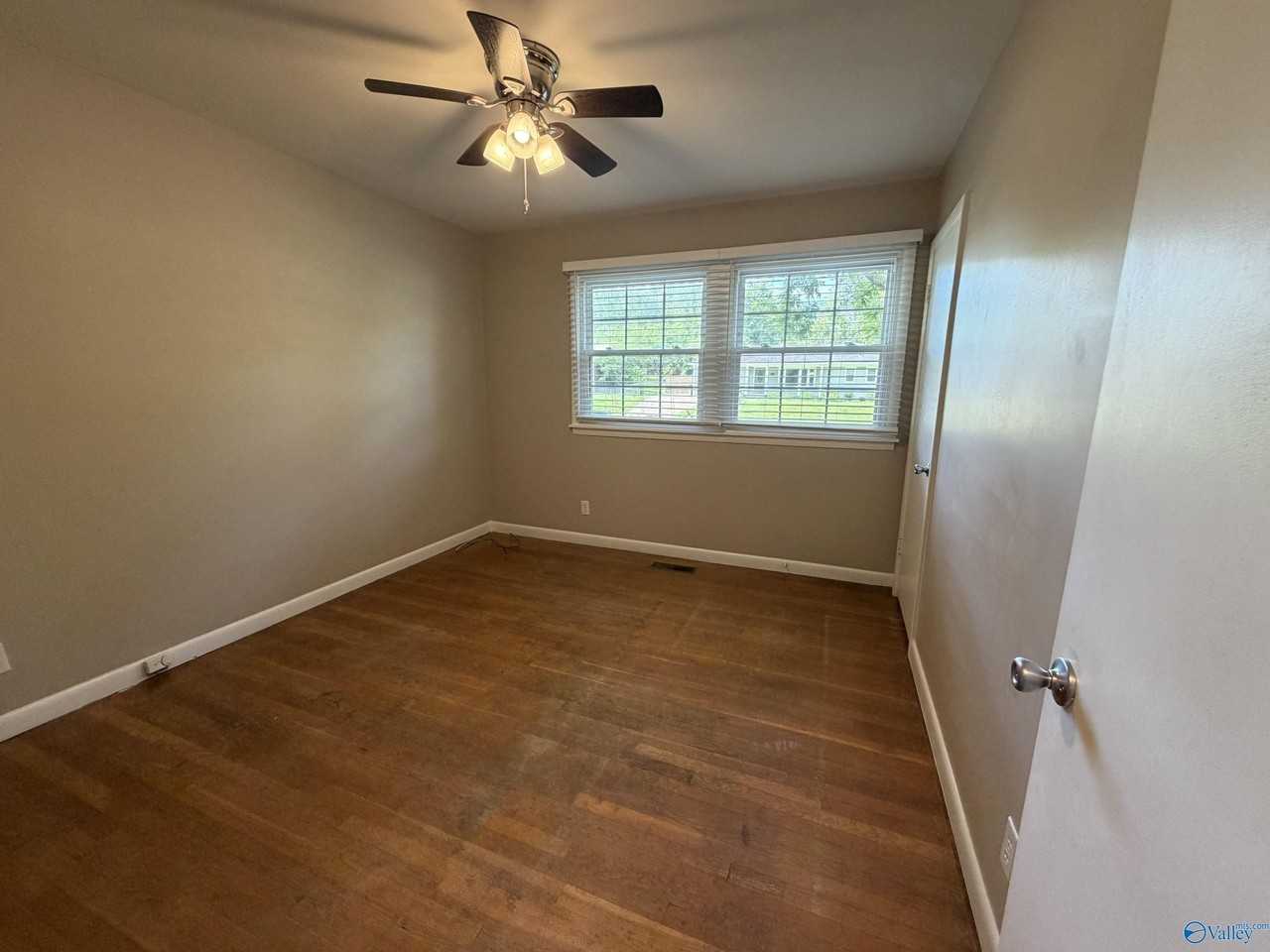 2116 Gilbreath Rd Nw - Photo 6 of 10