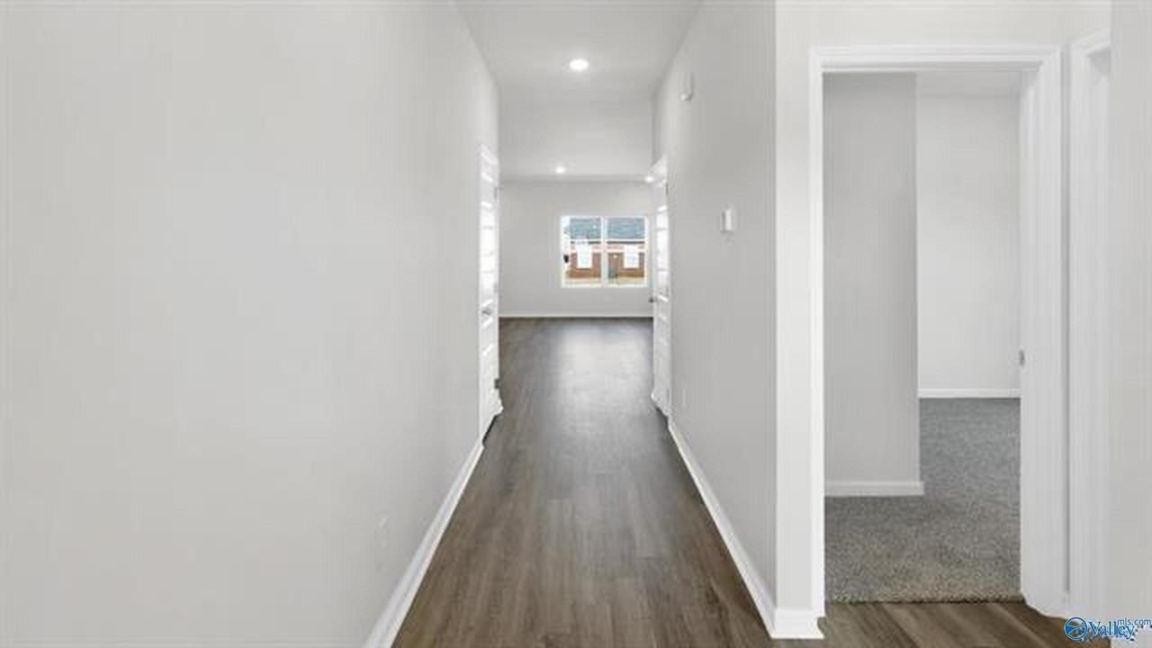 126 Betty Williams Dr - Photo 5 of 13