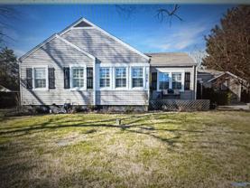 208 Surrey Rd Sw - Photo 1 of 1
