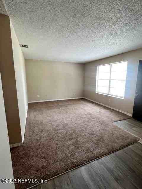 462 Crabapple Ct - Photo 2 of 12