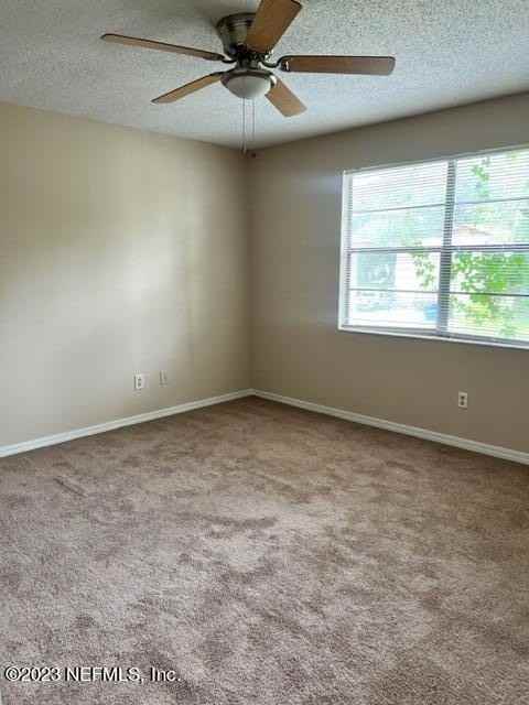 462 Crabapple Ct - Photo 7 of 12
