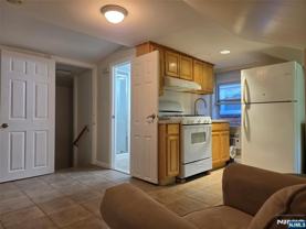 509 Saint Pauls Ave #2ndFL - Photo 1 of 1