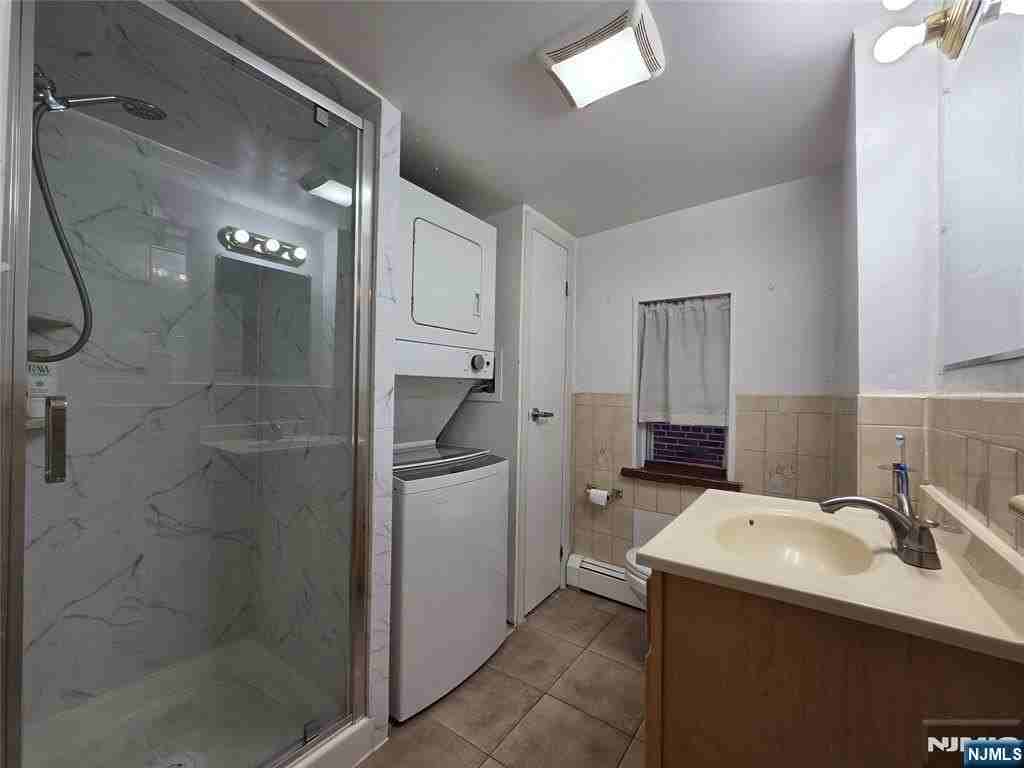 509 Saint Pauls Ave #2ndFL - Photo 4 of 10