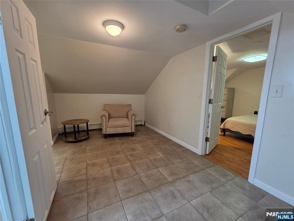 509 Saint Pauls Ave #2ndFL - Photo 6 of 10