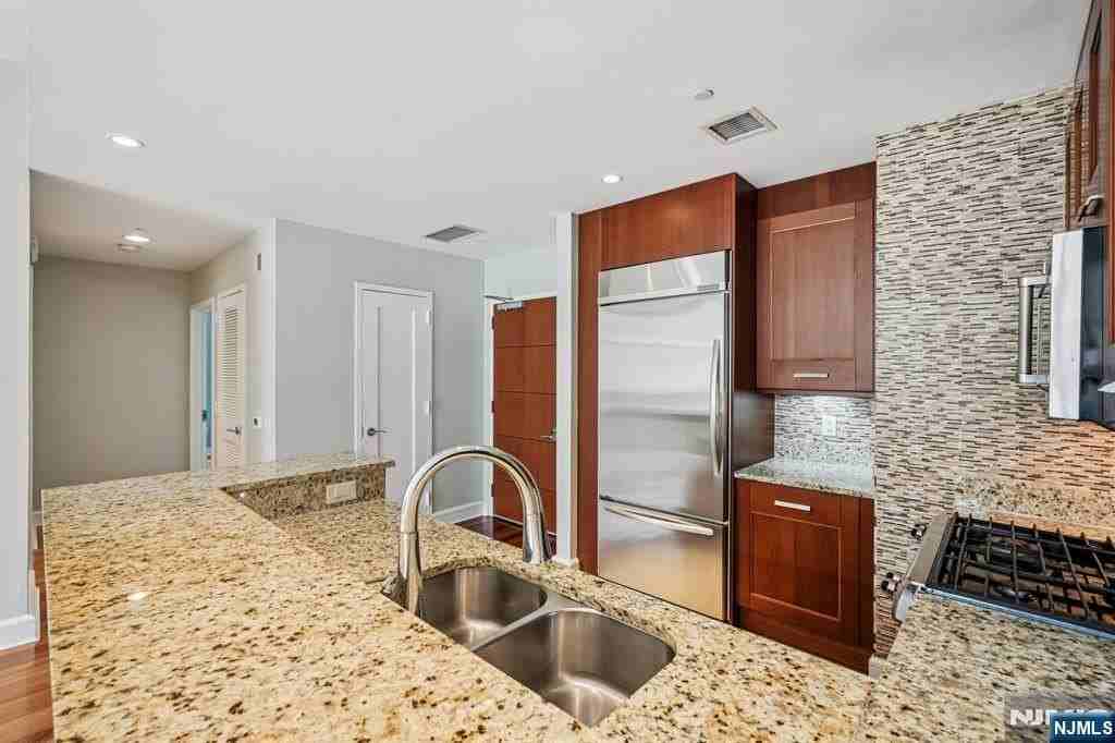 8100 River Rd #210 - Photo 5 of 35