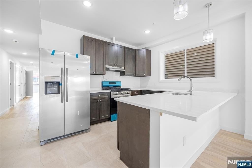418 11th St #FL2 - Photo 4 of 24