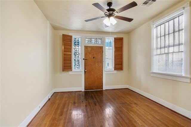 5025 S Liberty St - Photo 2 of 15