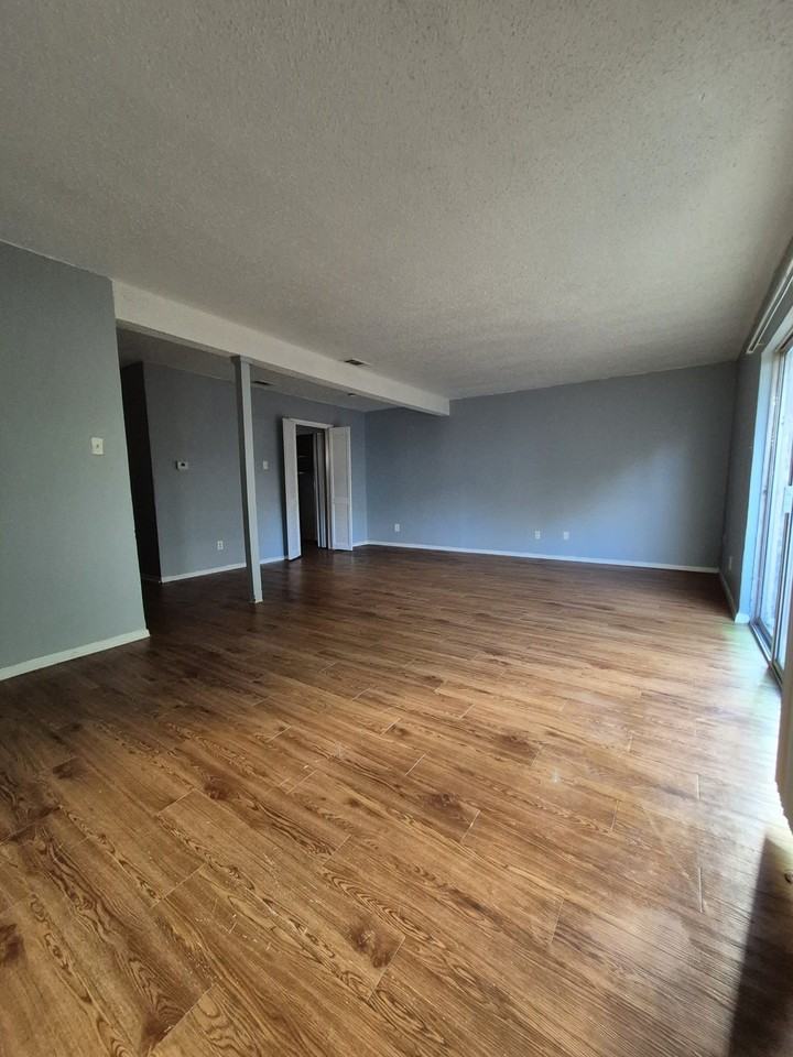 2315 Trellis Pl - Photo 3 of 21