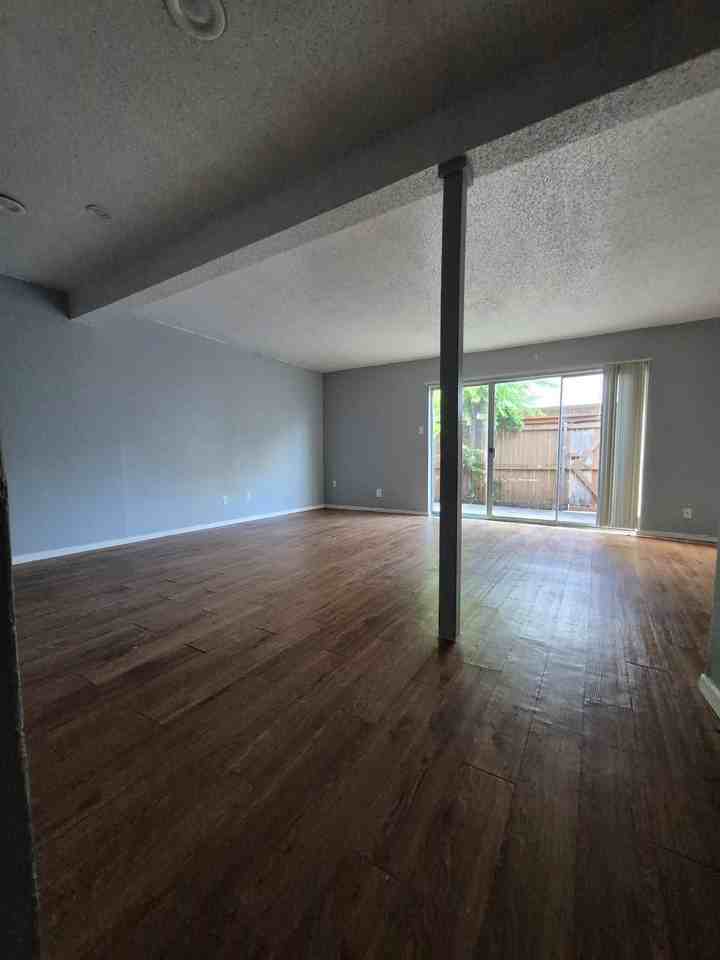 2315 Trellis Pl - Photo 5 of 21