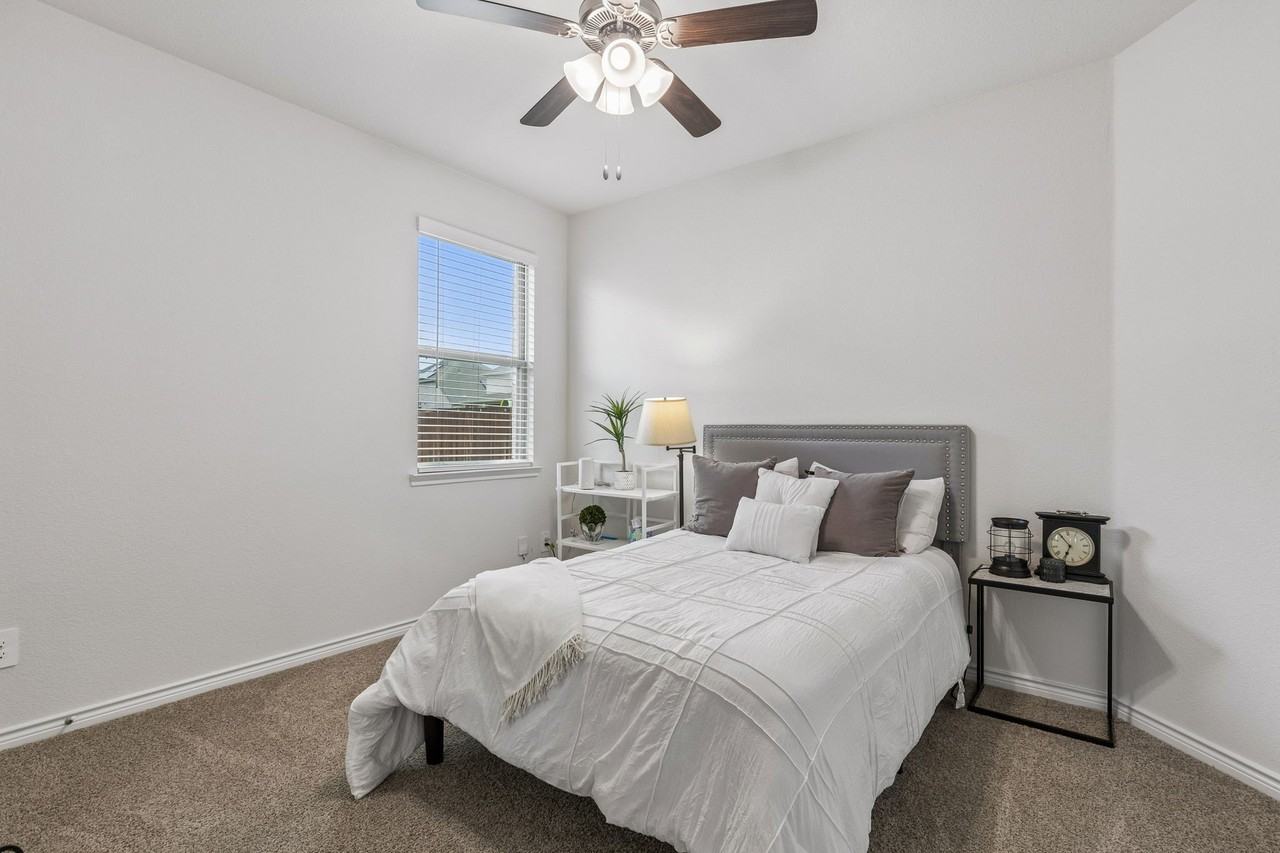 10313 Geode St - Photo 7 of 13