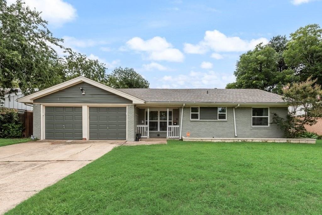 13660 Heartside Pl - Photo 4 of 29