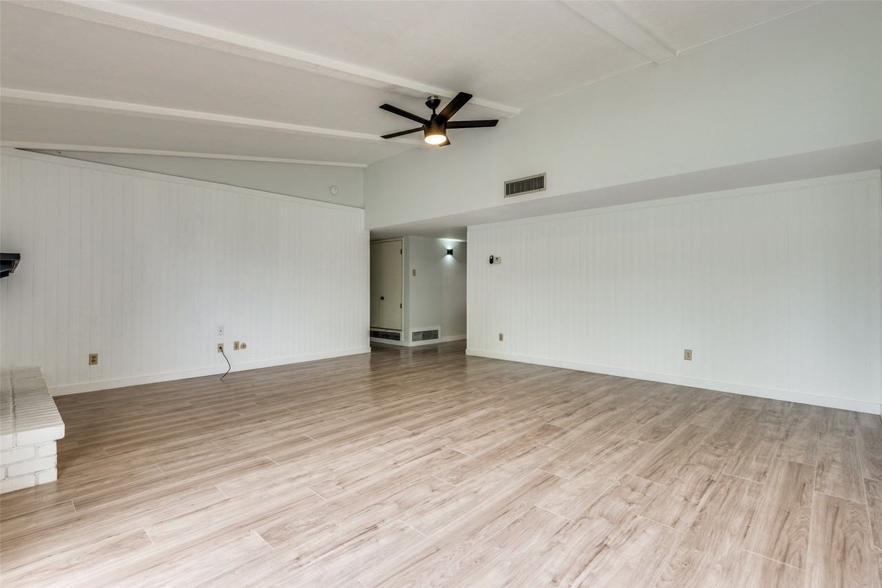 4931 S Colony Blvd - Photo 7 of 25