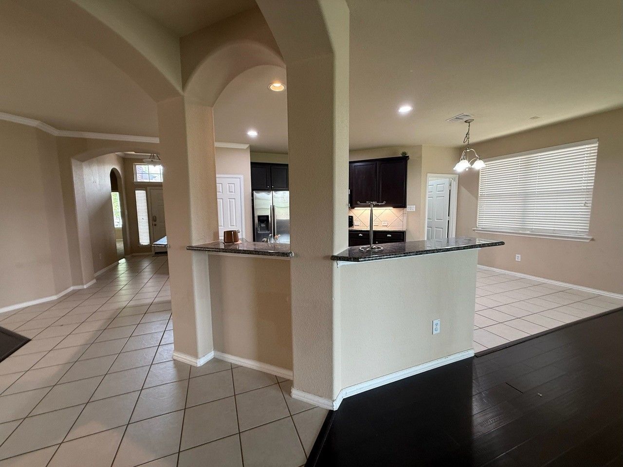 14629 Crystal Lake Dr - Photo 2 of 20