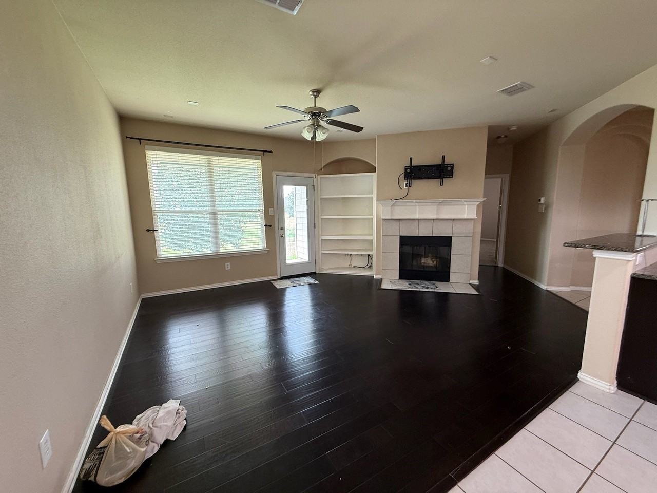 14629 Crystal Lake Dr - Photo 5 of 20