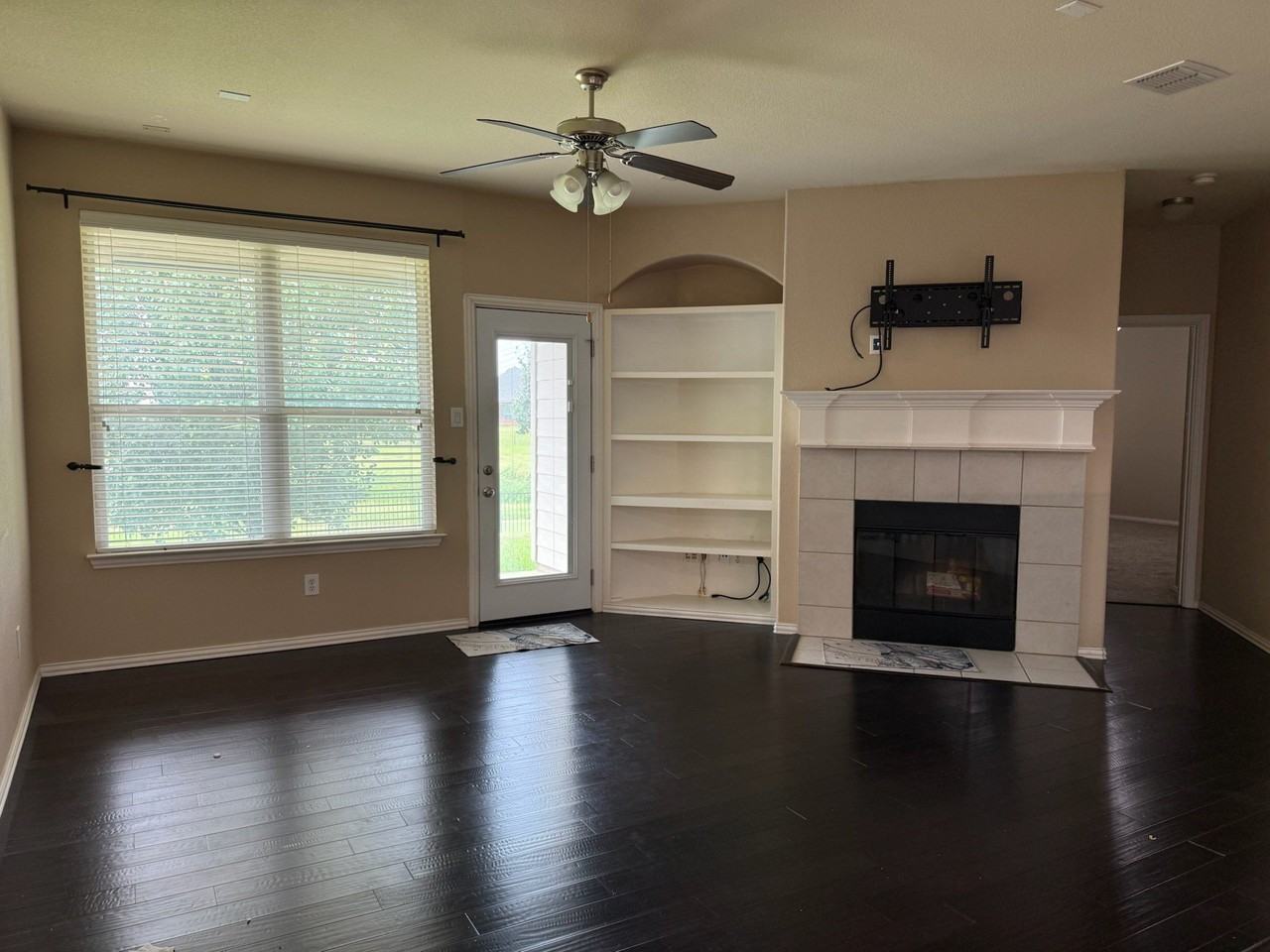 14629 Crystal Lake Dr - Photo 6 of 20