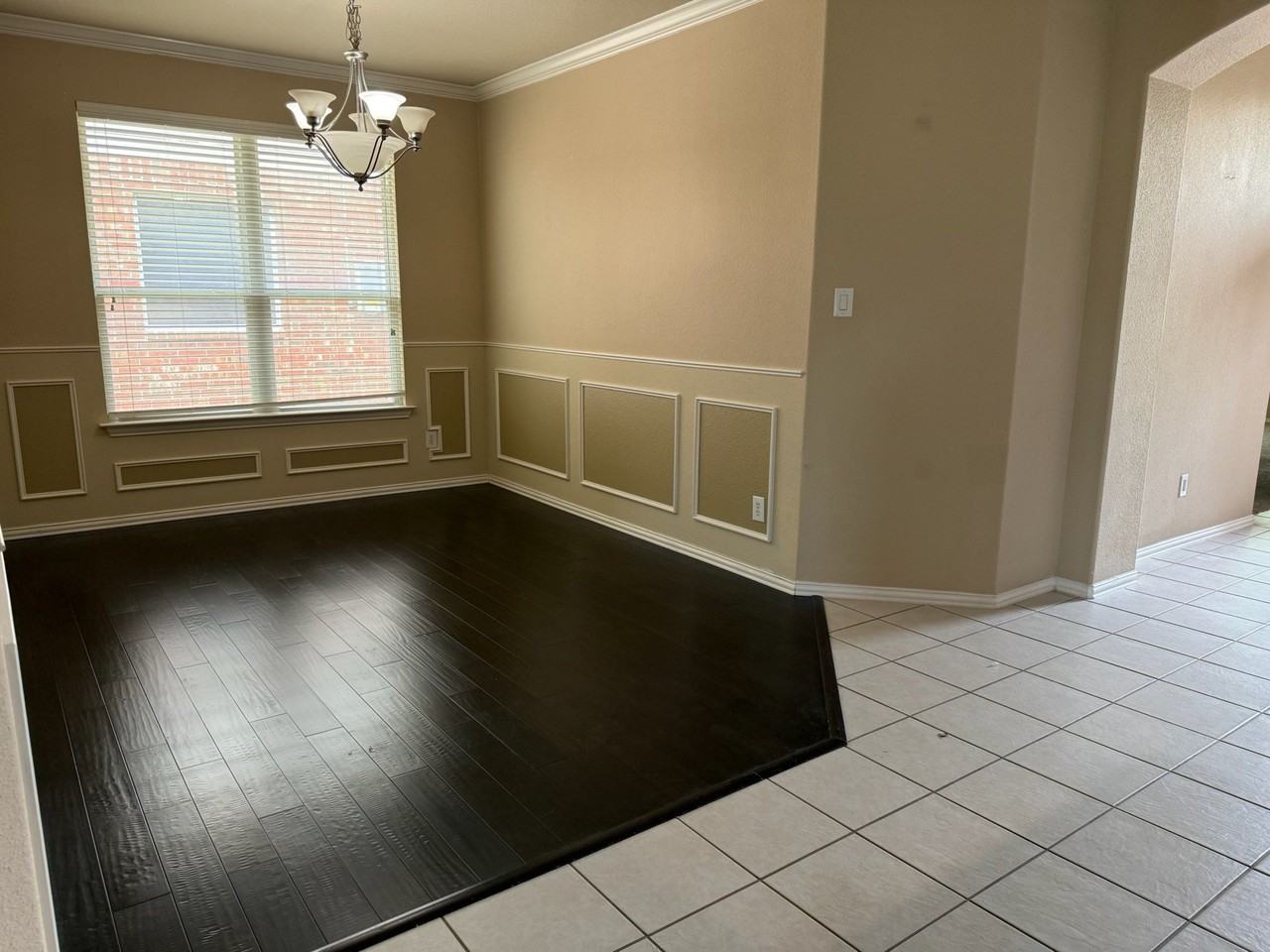 14629 Crystal Lake Dr - Photo 7 of 20