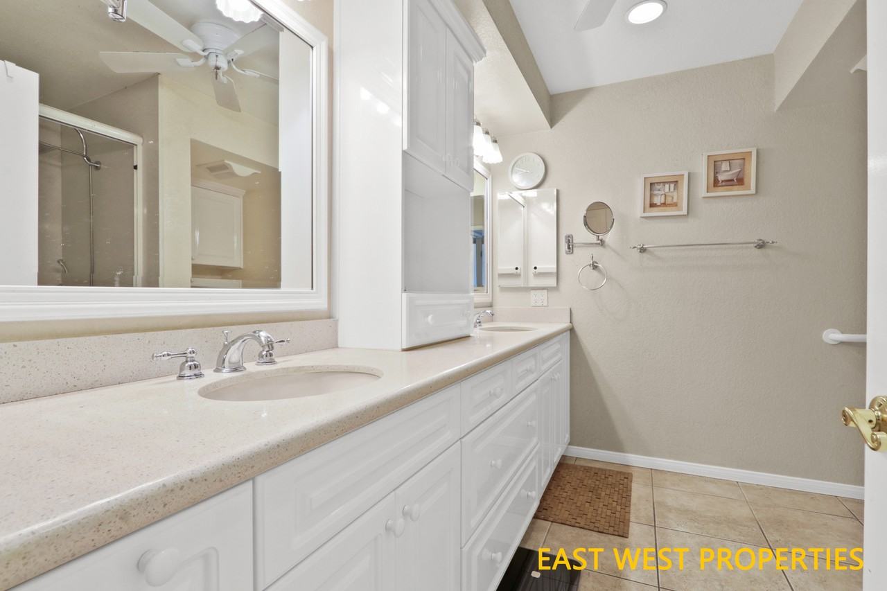 2409 Sommerset Dr #1 - Photo 6 of 35