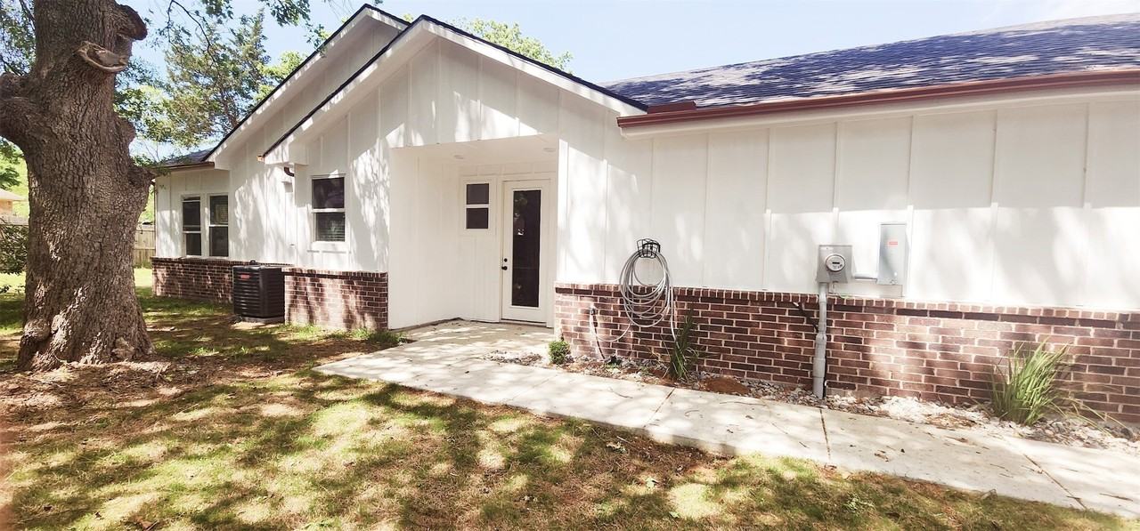 6702 Highland Oak Ct - Photo 5 of 37