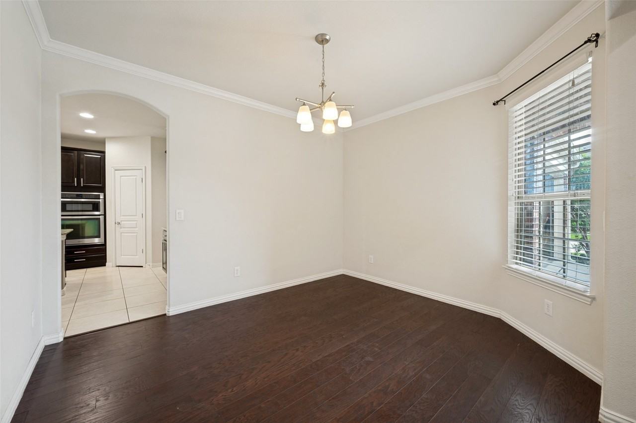 673 Revalen Ln - Photo 6 of 12