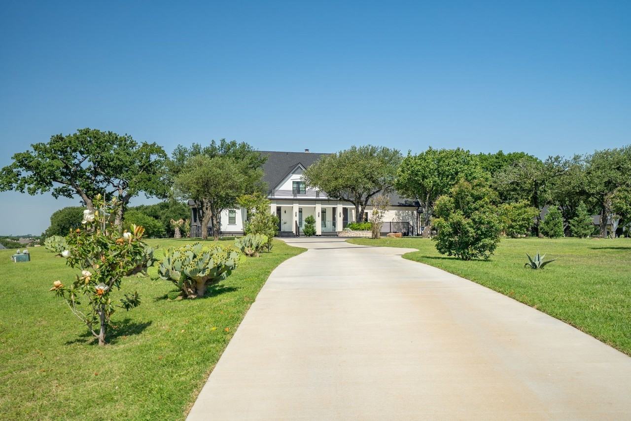 110 Quiet Hill Cir - Photo 2 of 39