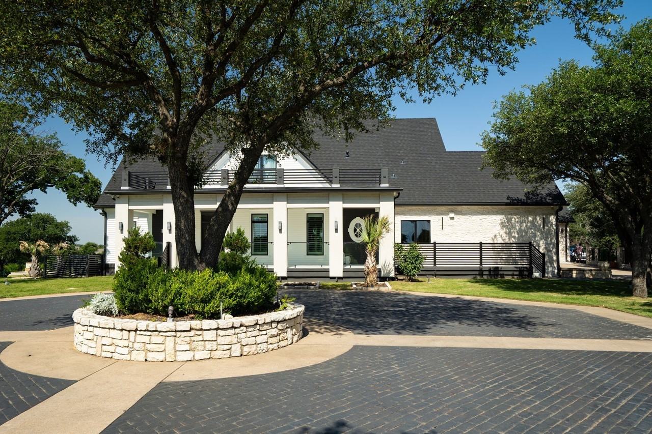 110 Quiet Hill Cir - Photo 3 of 39