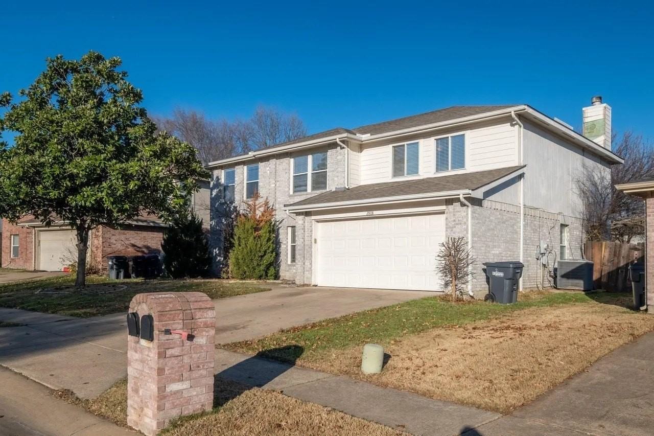 2808 High Pointe Blvd - Photo 2 of 38