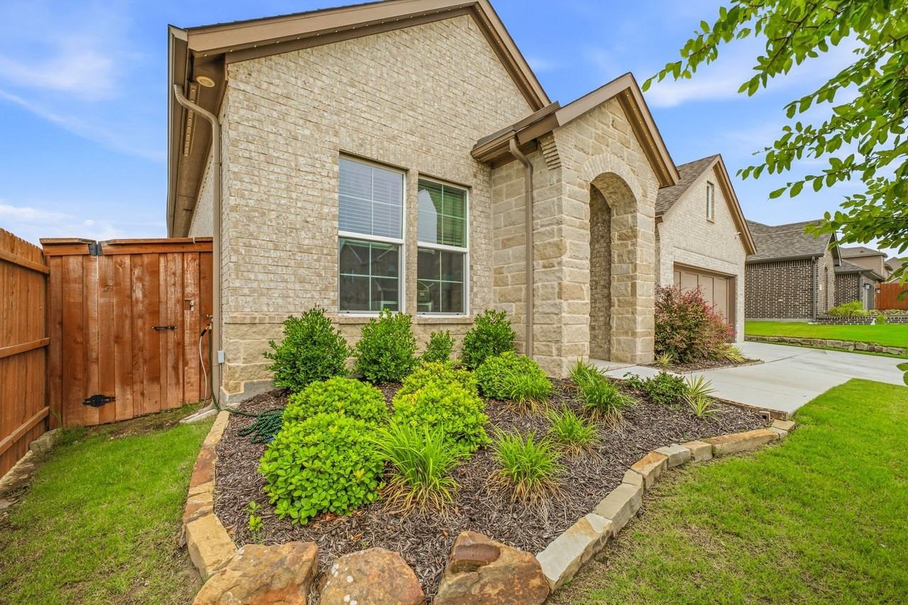312 Honey Brook Ln - Photo 5 of 27