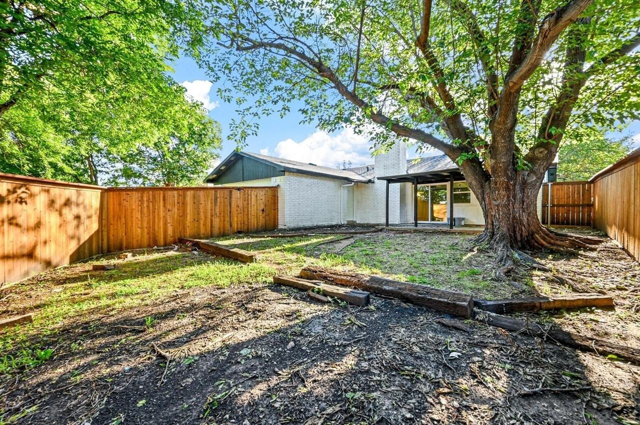 11919 Bushmills Rd - Photo 3 of 19