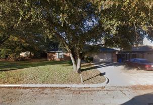 223 Meadowbrook Ln - Photo 1 of 1