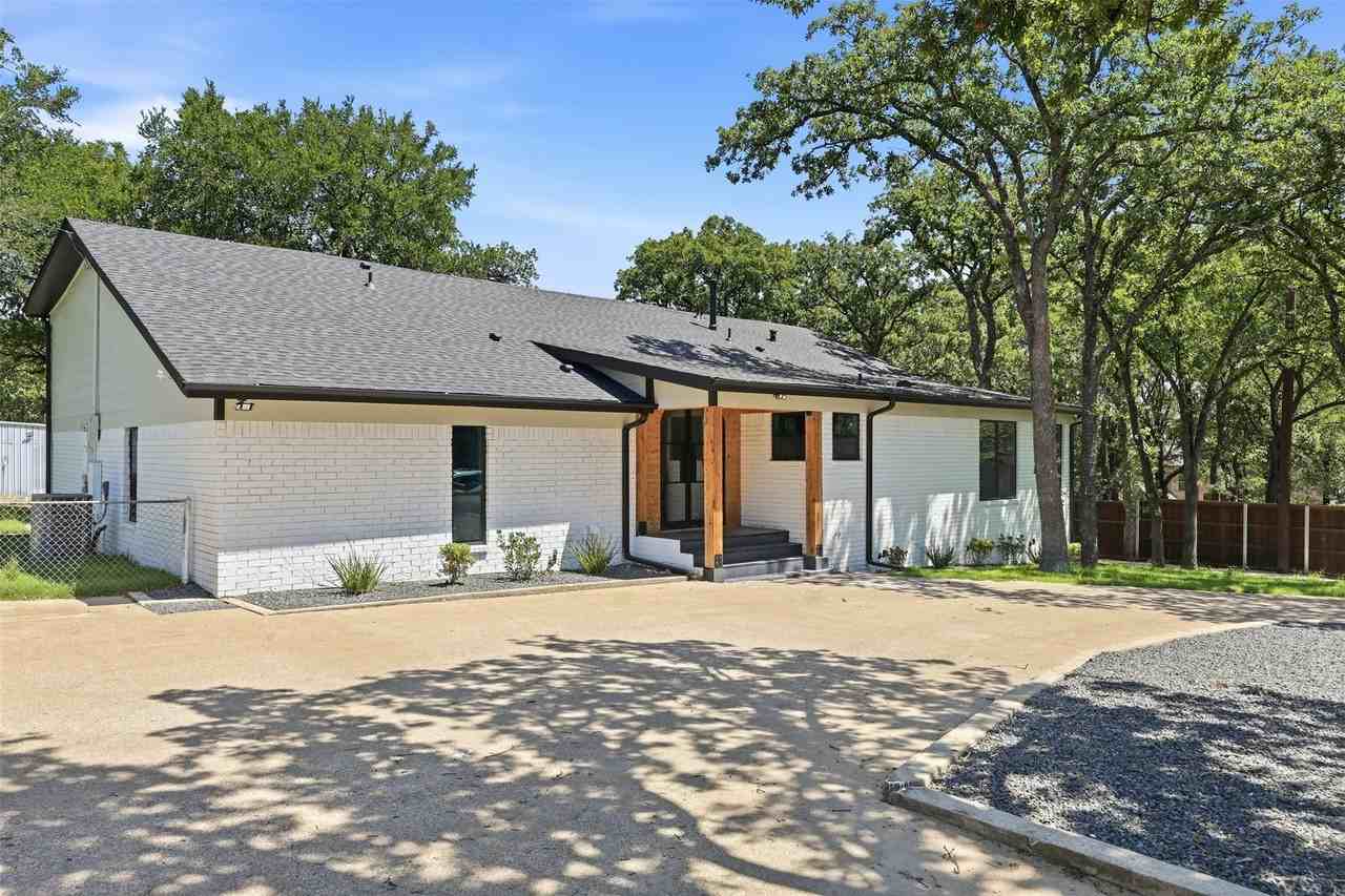 8713 Clay Hibbins Rd - Photo 3 of 40