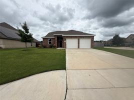 featured image of 100 Kentucky Dr