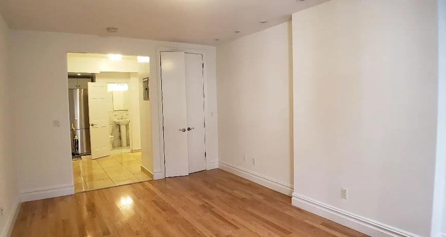 352 E 89th St - Photo 3 of 5