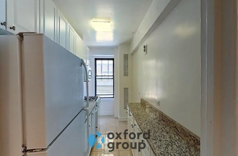 205 E 45th St