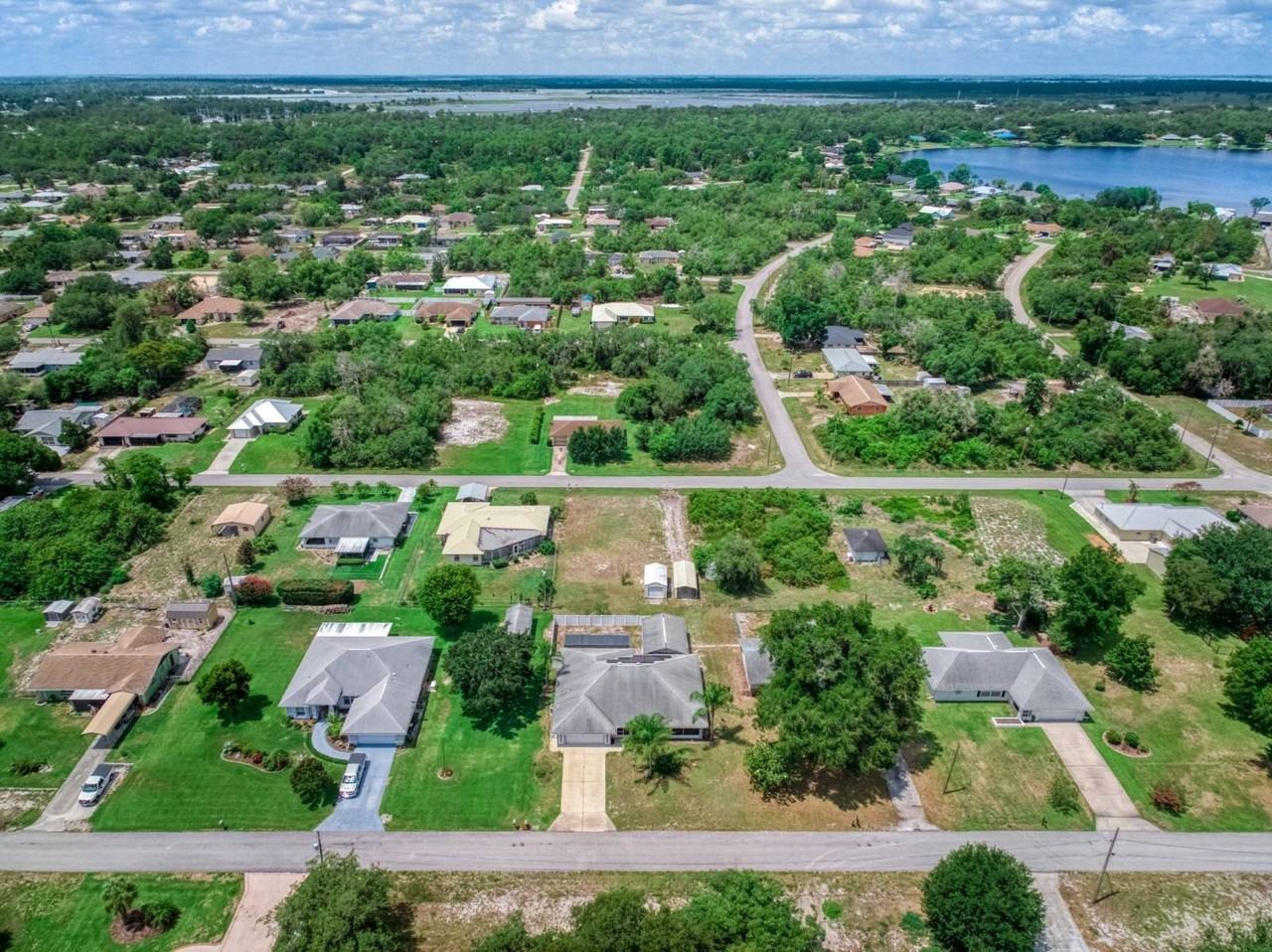 260 Tangerine Rd - Photo 5 of 50