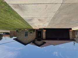 featured image of 400 W Dengar Ave