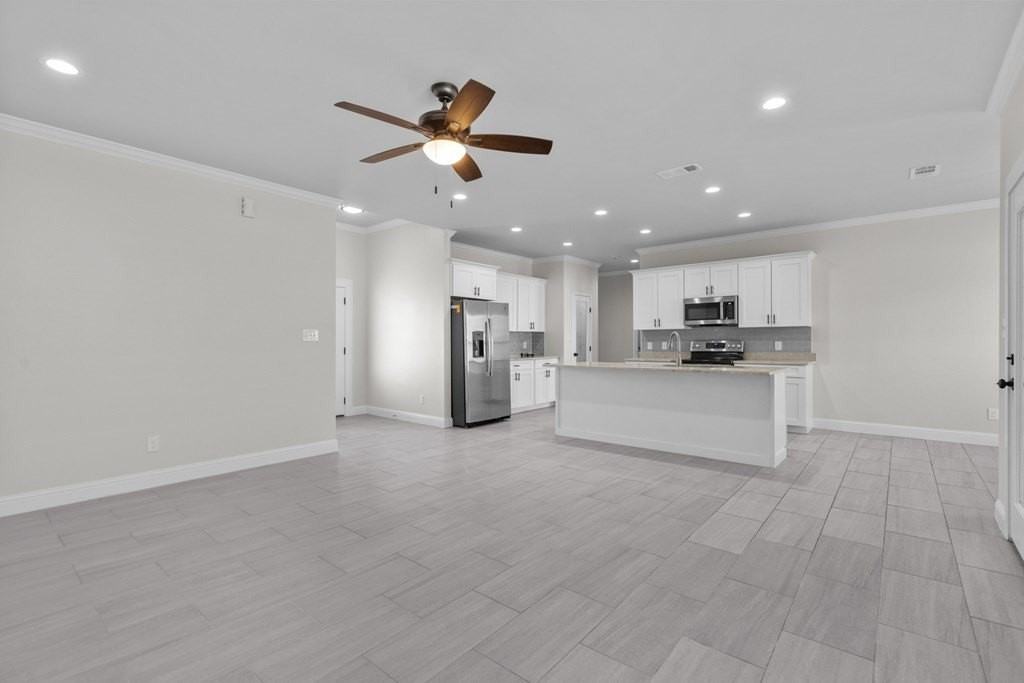 1003 Bromegrass St - Photo 3 of 13