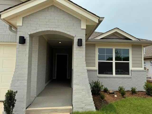 4006 Eureka Street - Photo 2 of 38
