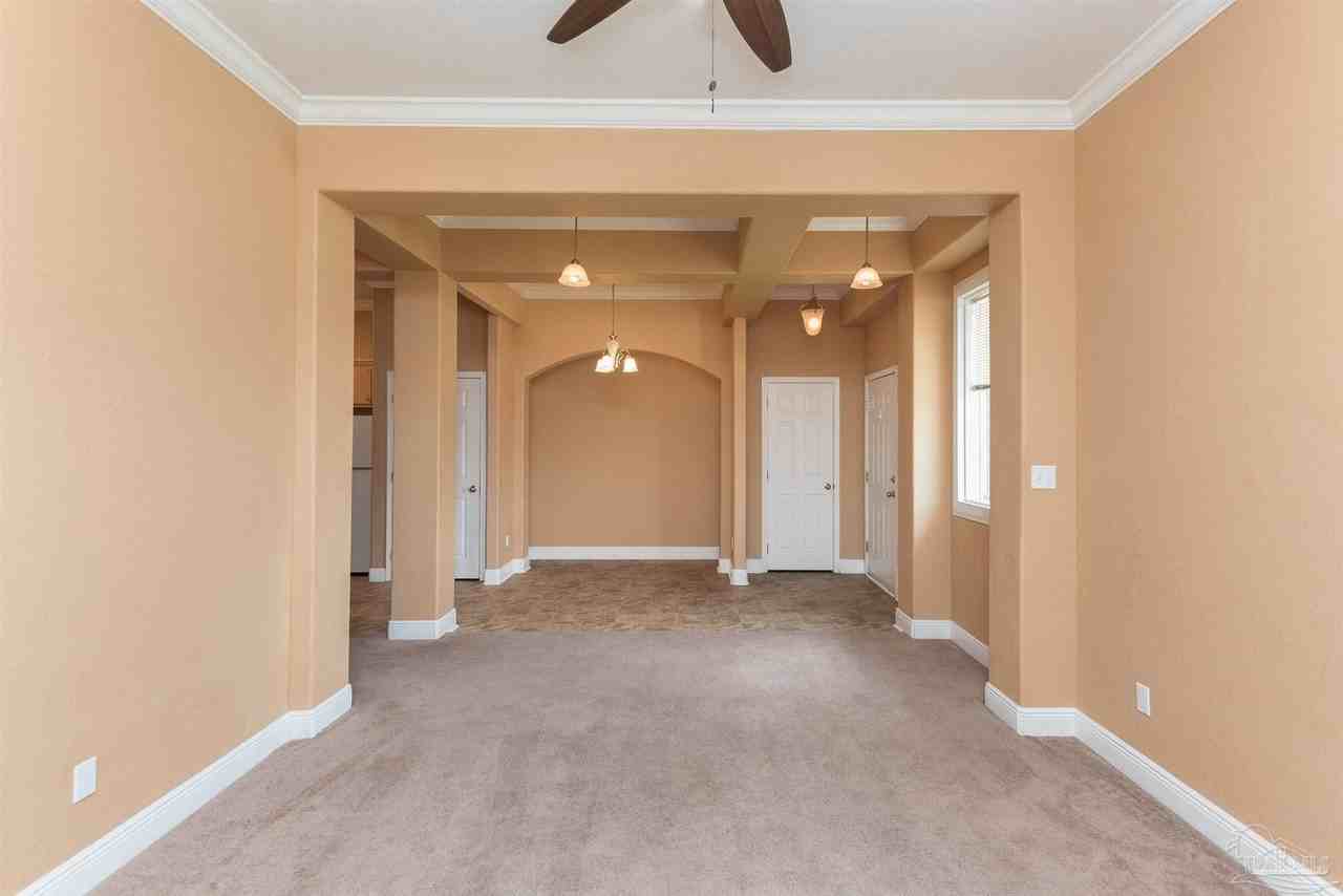 542 S 72nd Ave #C - Photo 6 of 21
