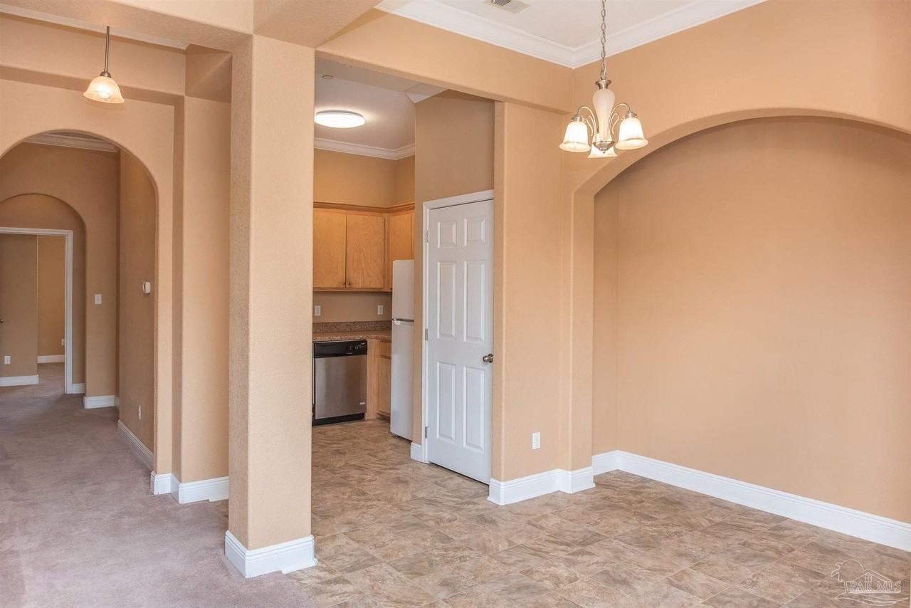 542 S 72nd Ave #C - Photo 7 of 21