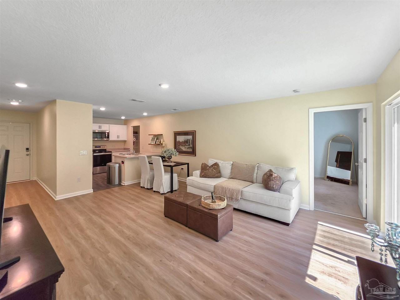 6465 June Bug Dr - Photo 6 of 18