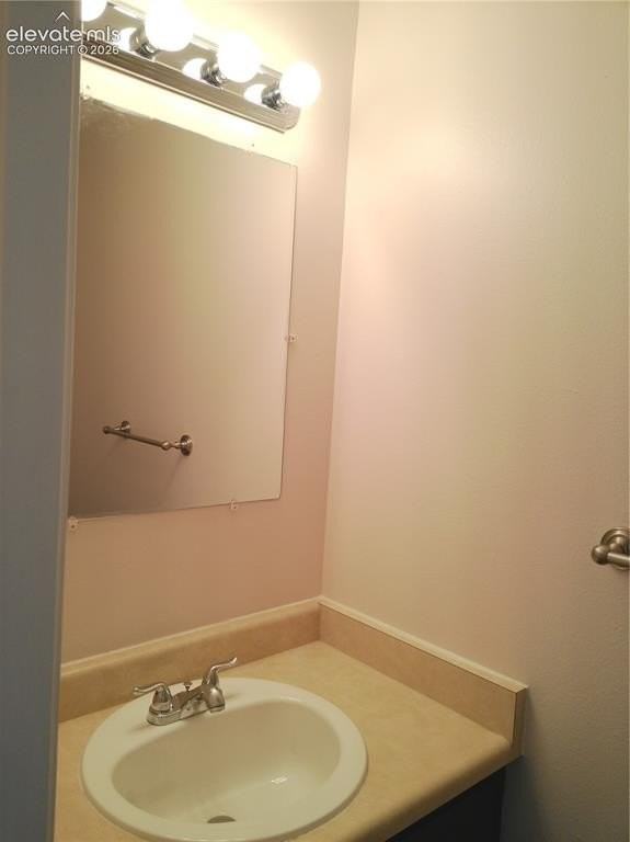 6815 Ravencrest Dr - Photo 5 of 38